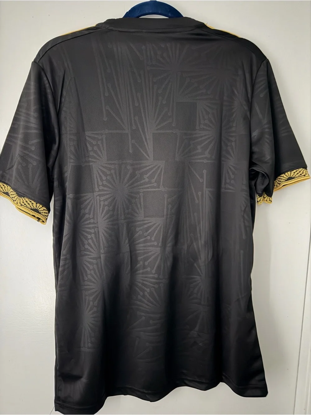 adidas RARE México de Oro Black and Gold Soccer Jersey NWT Small - Picture 2 of 9